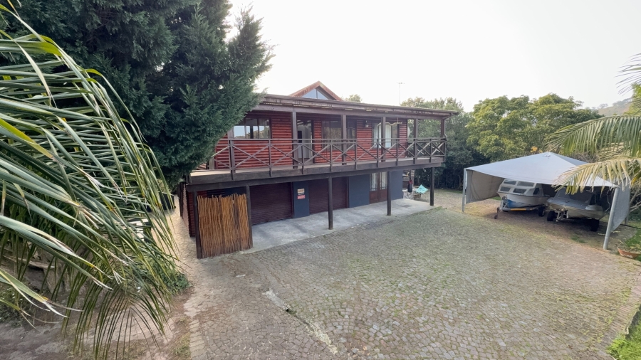 To Let 3 Bedroom Property for Rent in Hunters Home Western Cape
